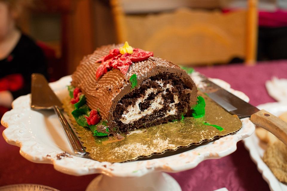 Французский рождественский торт