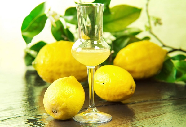 с чем лучше пить лимончелло